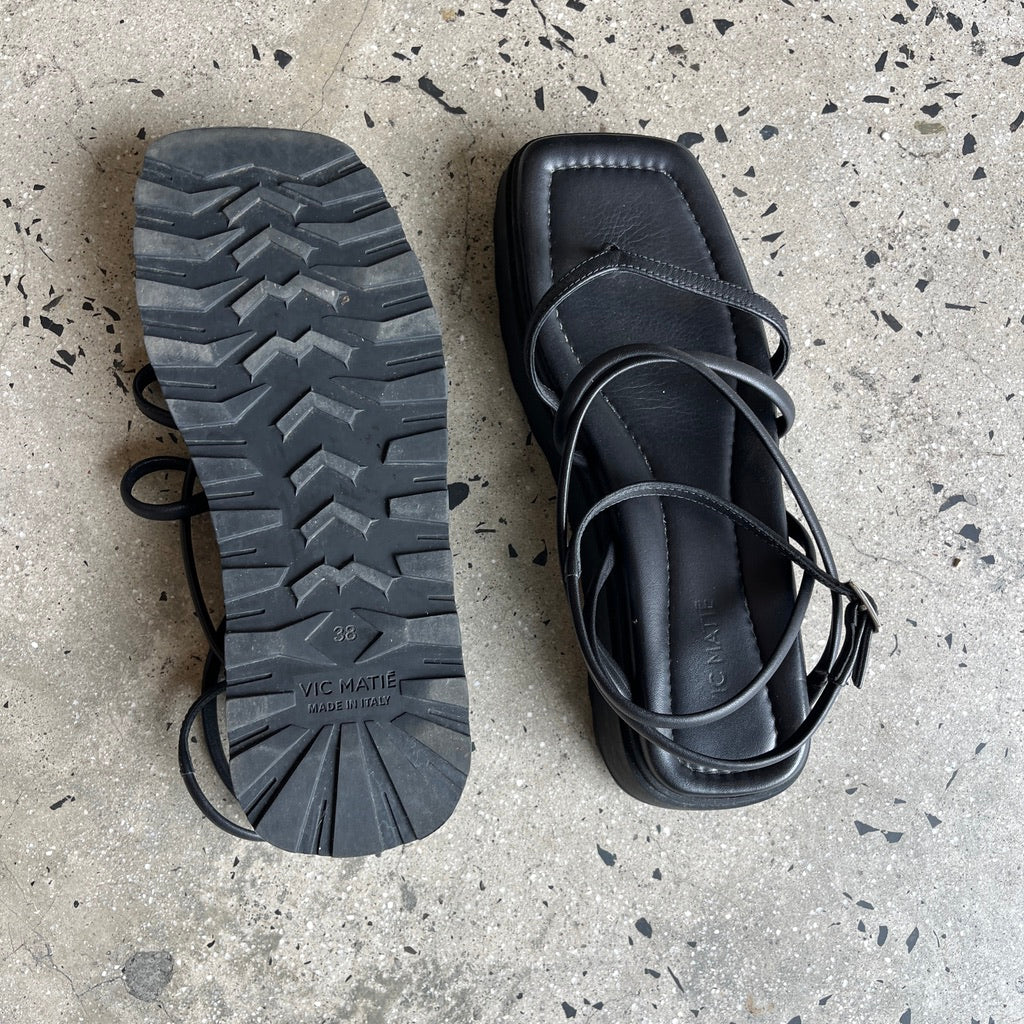 Vic Matie Platform Shoes With Ankle Straps